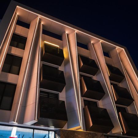Raam Luxury Suites Ларнака Екстер'єр фото