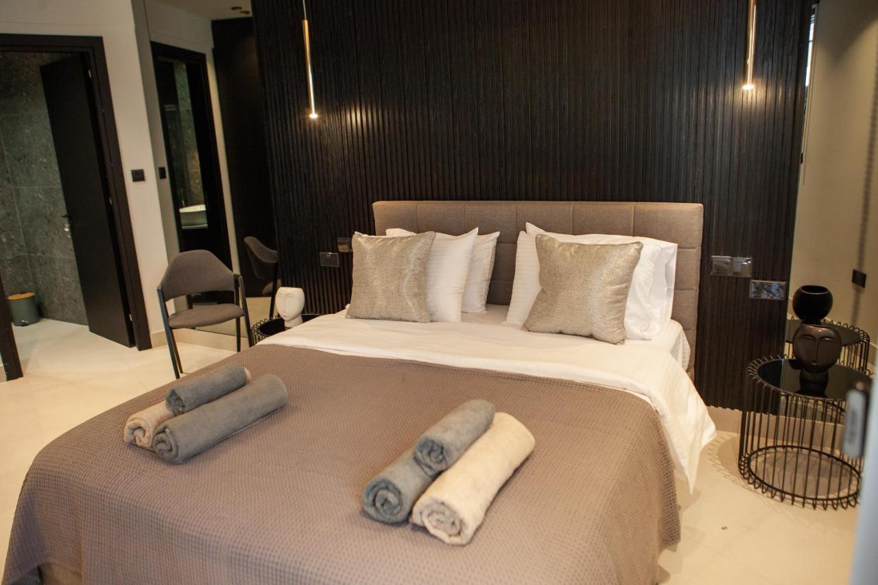 Raam Luxury Suites Ларнака Екстер'єр фото