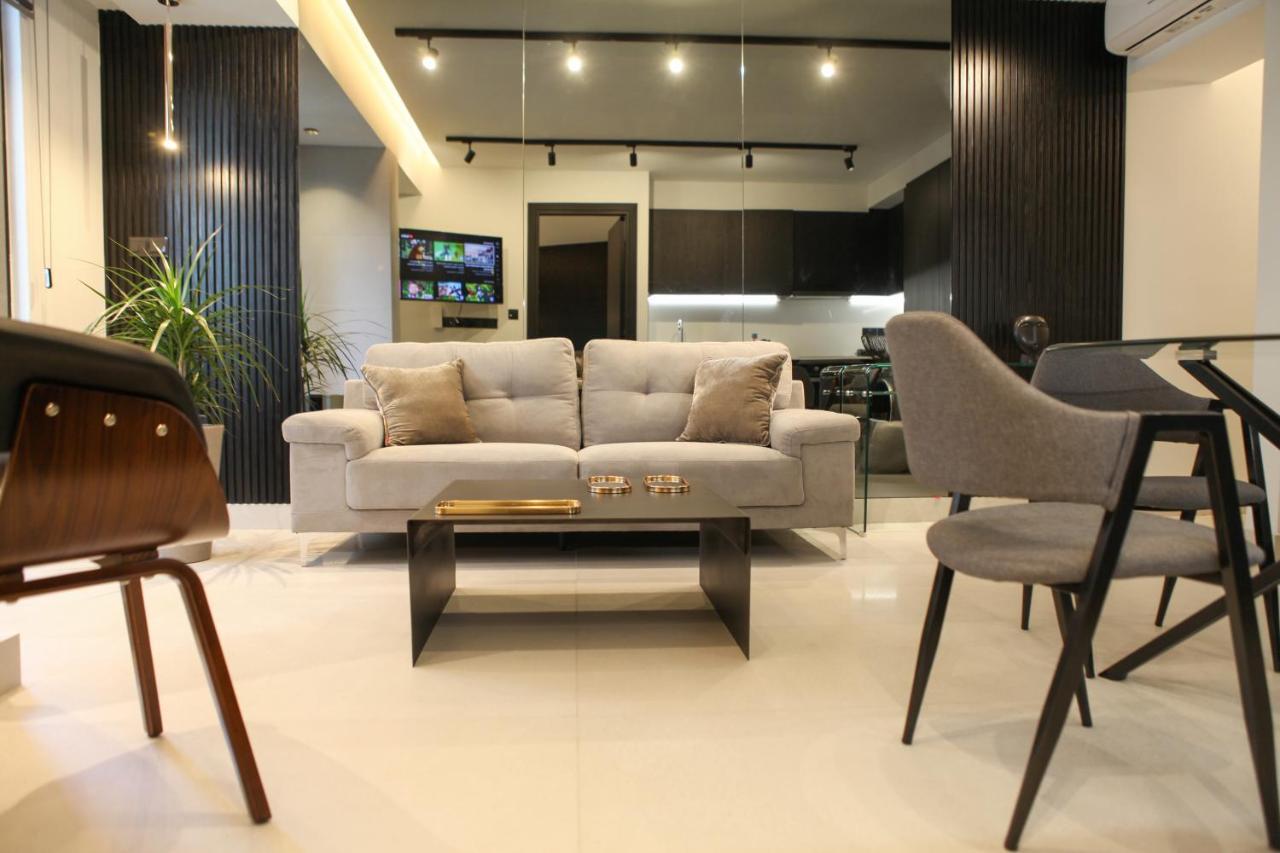 Raam Luxury Suites Ларнака Екстер'єр фото