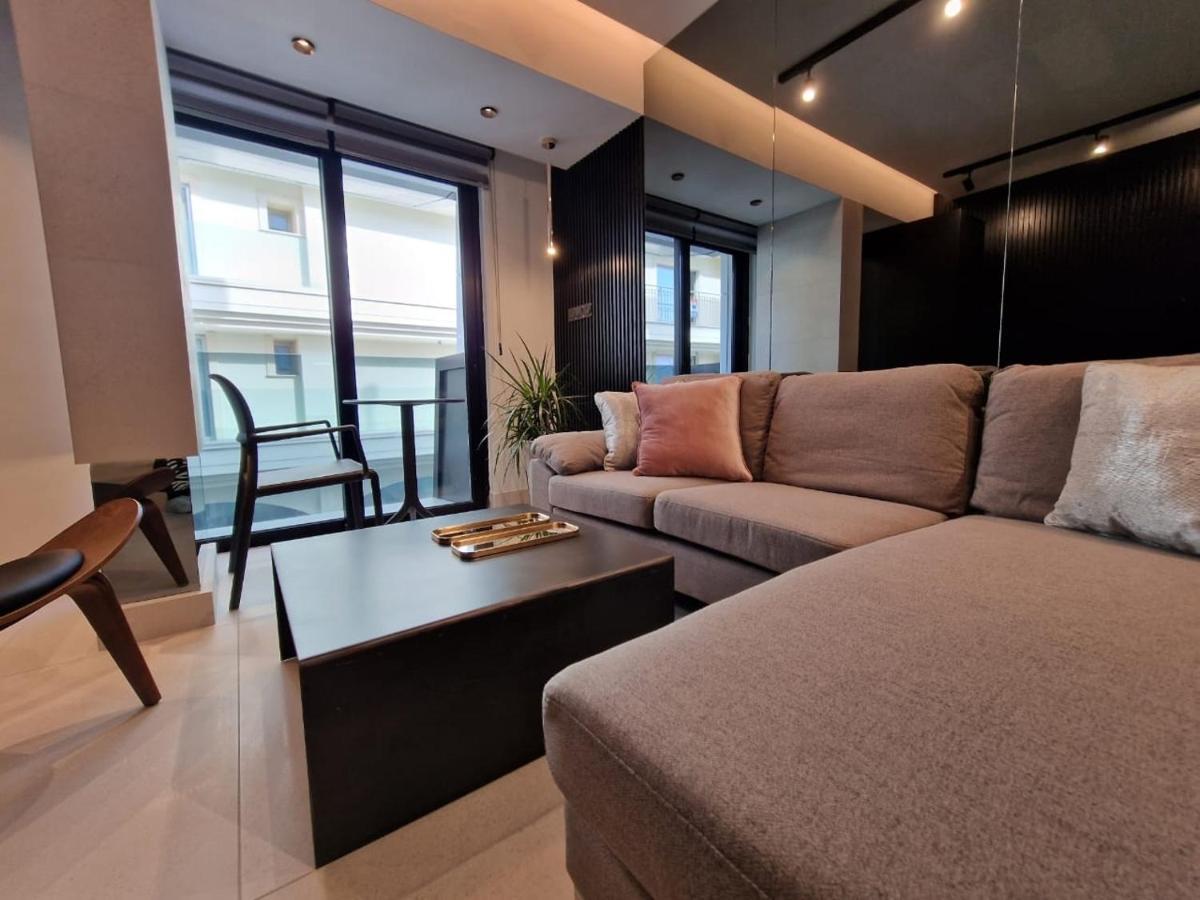 Raam Luxury Suites Ларнака Екстер'єр фото