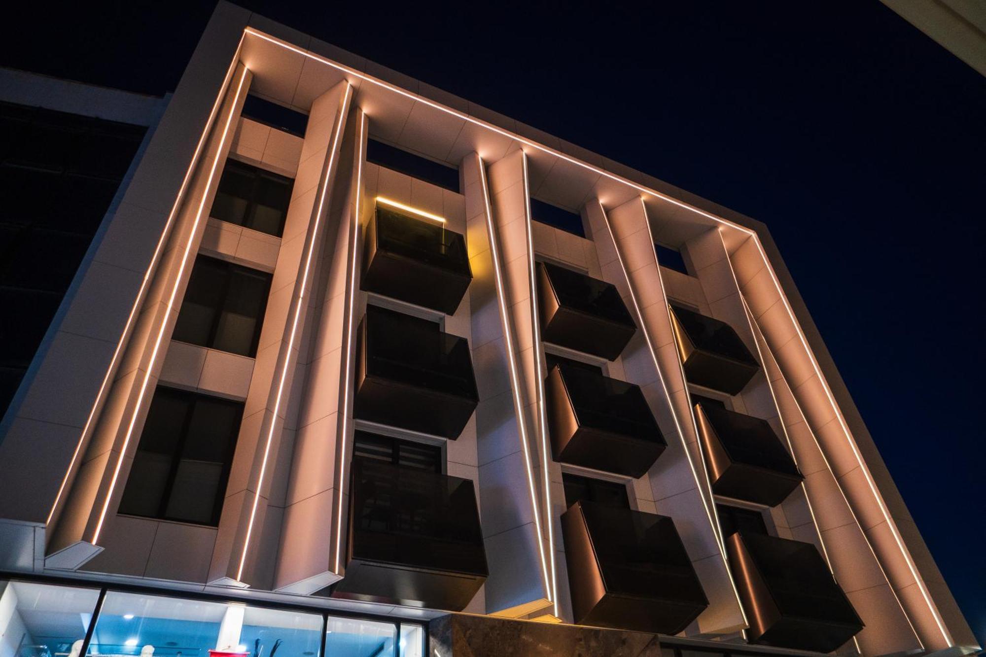 Raam Luxury Suites Ларнака Екстер'єр фото